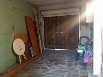 Casa Amplia Americana, Paso del Rey Sur Moreno.-