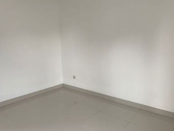 MURAH! RUMAH MURAH 2 LANTAI DI MAGUWOHARJO 800 JUTA DEKAT BUDI MULIA 2