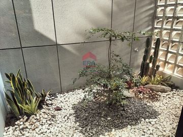 rumah baru 2 lantai minimalis modern singgasana Bandung