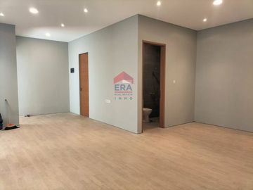 rumah baru 2 lantai minimalis modern singgasana Bandung