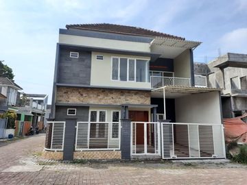 Rumah dijual di Malang