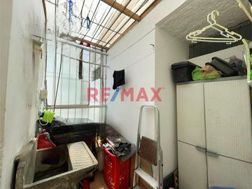 Ubicación: Urb. Prolongación Benavides Av. Las Nazarenas 279, 5to piso, Santiago de Surco
Área total: 113.21m²
Mantenimiento: S/. 130.00 a S/150.00