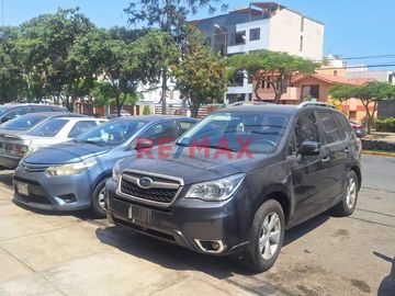 Ubicación: Urb. Prolongación Benavides Av. Las Nazarenas 279, 5to piso, Santiago de Surco
Área total: 113.21m²
Mantenimiento: S/. 130.00 a S/150.00