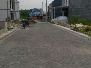 Rumah Alana Rungkut, One gate system, Baru Gress