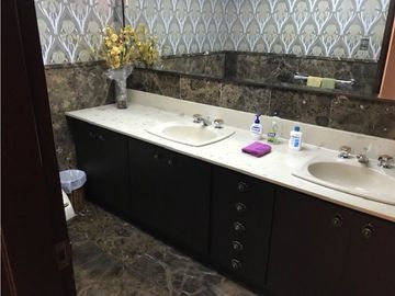 VENDO Departamento Duplex Gonzalez Suarez 4 dormitorios 505 m2
