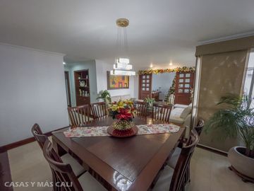 Apartamento en venta en Cali. Cod V5772