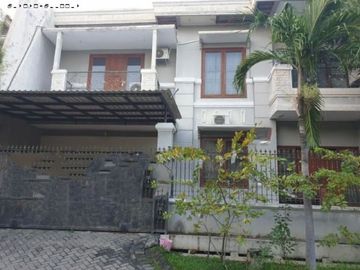 Rumah Central Park Mulyosari , Strategis, Minimalis, Siap Huni