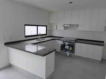 CASA CIUDAD MADERAS