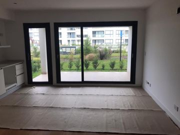 Vilanova Haedo - 2 AMB. c/patio y jardín propio - cochera opcional y amenities