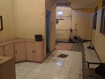 Rumah 2 Lantai siap huni kawasan Dukuh Menanggal Surabaya (Cocok untuk Kost2an)