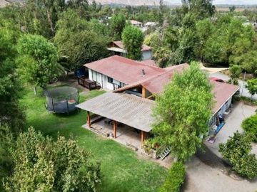 Casa en venta de 6 dorm. en Lampa
