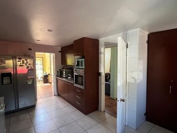 Casa en venta de 6 dorm. en Lampa
