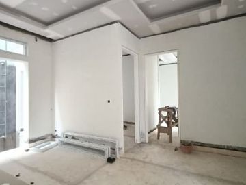 Rumah Brandnew Cantik Di Kawasan Pejaten Jakarta Selatan
