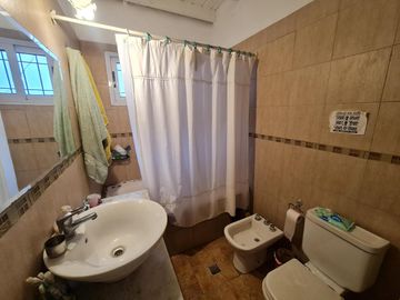 Casa de estilo totalmente reciclada  - Olivos-Vias/Maipu
