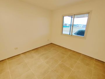Hermosa casa de 2 dormitorios a ESTRENAR en VENTA en Country El Mirador, Los Nogales