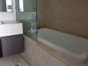 Ciputra World 2 Desain Minimalis Tipe Studio Furnished A2181