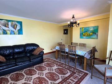Departamento en Venta en Las Pimpinelas / Los Lilenes