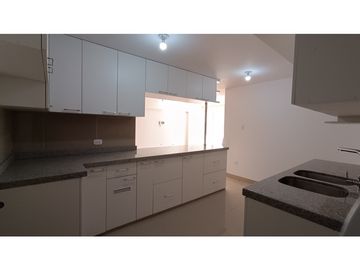 VENDO DEPARTAMENTO RESIDENCIAL HUANCARO CUSCO