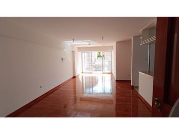 VENDO DEPARTAMENTO RESIDENCIAL HUANCARO CUSCO