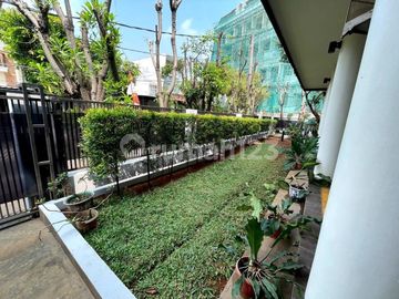 Dijual Rumah di Lebak Bulus, Jakarta Selatan