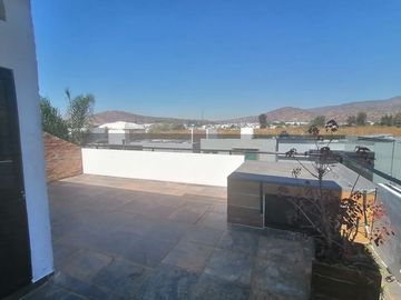 Casa en venta en Residencial Bosque Cedros