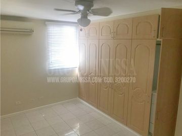 Se Vende Hermoso Apartamento en Albrook Cod. 320----
