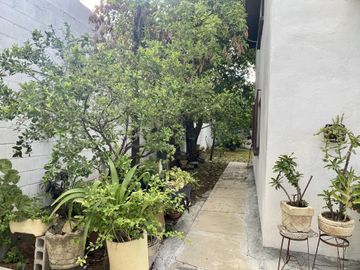 Venta de casa sobre avenida Monterrey en Rincón de la Sierra Guadalupe