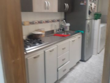 SE VENDE EXCELENTE PROPIEDAD CON RENTA EN LOS ALCÁZARES, MANIZALES