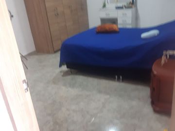 SE VENDE EXCELENTE PROPIEDAD CON RENTA EN LOS ALCÁZARES, MANIZALES