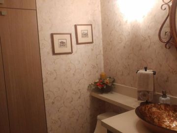 VENDO MODERNO DEPARTAMENTO PRECIOSA VISTA SAN JUAN ALTO-CUMBAYÁ