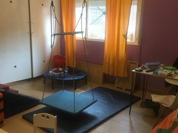 HAEDO SUR PASOS ESTACION. P.H 5 AMBIENTES HOY USO COMERCIAL (CONSULTORIOS)