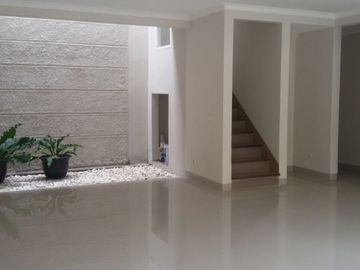 Rumah Keren Siap Huni di Bintaro Sektor 9 - 2031