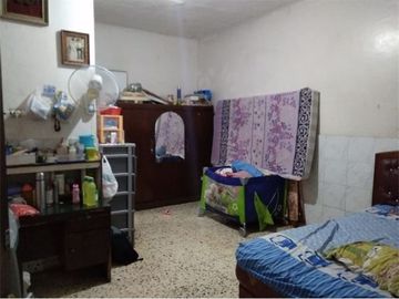 Dijual cepat rumah kost lokasi bagus di Cibinong,Bogor