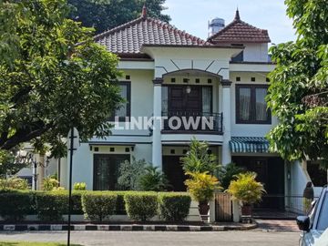 Dijual Rumah Luas 2,5 Lantai Siap Huni Depan Pakuwon Mall Bekasi