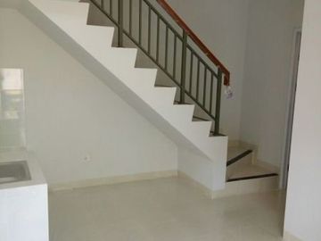 Dijual Rumah Virginia Village Jl. Exmore Gading Serpong Tangerang Lokasi Strategis BEBAS BANJIR