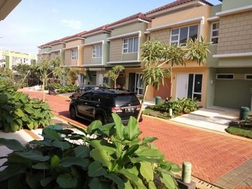 Dijual Rumah Virginia Village Jl. Exmore Gading Serpong Tangerang Lokasi Strategis BEBAS BANJIR