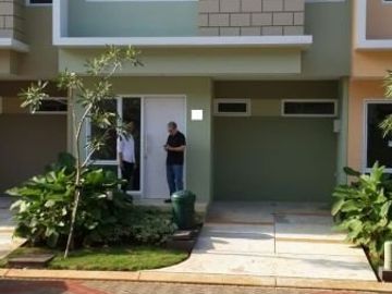 Dijual Rumah Virginia Village Jl. Exmore Gading Serpong Tangerang Lokasi Strategis BEBAS BANJIR