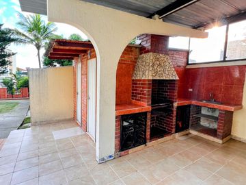 VENTA DE APARTAMENTO EN CAÑAVERAL REFORMADO  94 Metros. Cod V23792