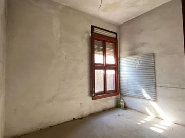 Casa en construcciòn a 2 cuadras del Paseo de la Rivera