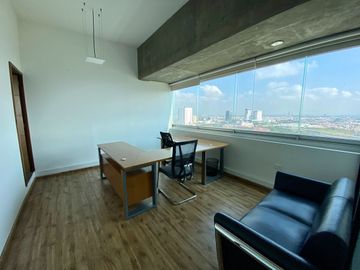 VENTA DE OFICINA AMUEBLADA TORRE JV2 SOBRE LA ATLIXCAYOTL