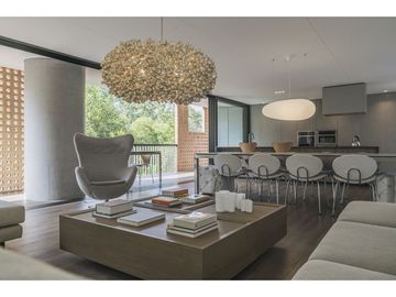 HERMOSO  APARTAMENTO EN VENTA EN EL  1er PARQUE DE LAURELES