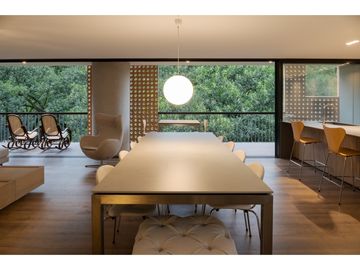 HERMOSO  APARTAMENTO EN VENTA EN EL  1er PARQUE DE LAURELES