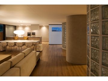HERMOSO  APARTAMENTO EN VENTA EN EL  1er PARQUE DE LAURELES
