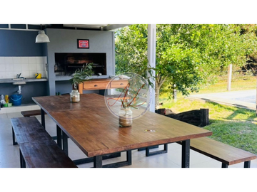 CASA 373 / SENDEROS III