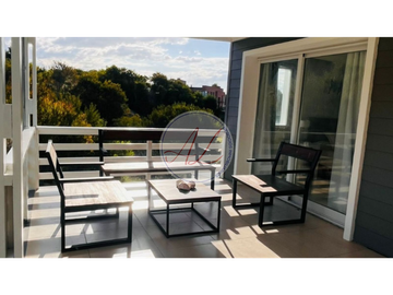 CASA 373 / SENDEROS III