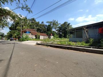 Kavling Perumahan Jalan Kaliurang, 100 Meter Jalan Raya: SHM