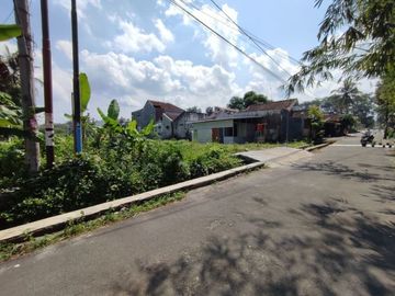 Kavling Perumahan Jalan Kaliurang, 100 Meter Jalan Raya: SHM