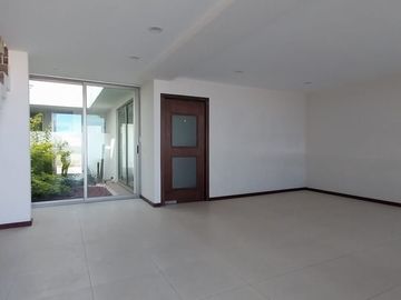 Se vende casa en Fracc Villa Elisa , Zona Plateada, Pachuca, Hidalgo