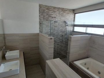 Se vende casa en Fracc Villa Elisa , Zona Plateada, Pachuca, Hidalgo