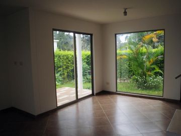 casa en venta en chinacota - villa olimpica. Cod V9737